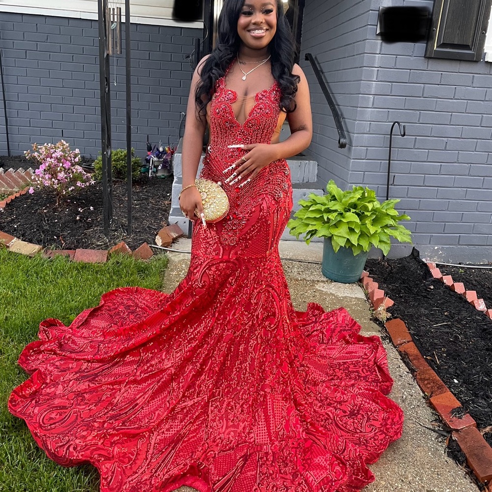 Red Sleeveless Prom Dress